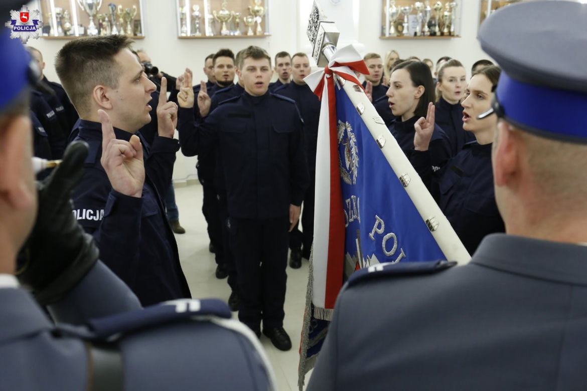 Szeregi lubelskiej policji powiększyły się o nowych funkcjonariuszy