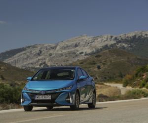 Toyota Prius Plug-in Hybrid na Rodos