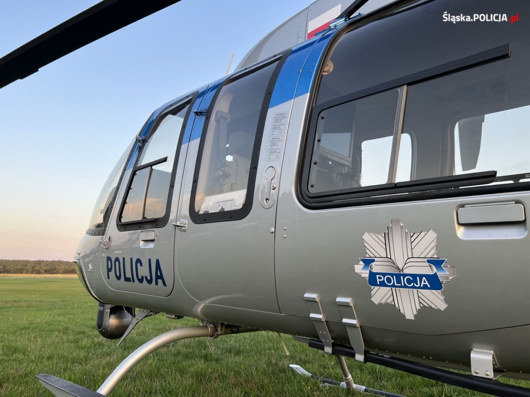 Policyjny śmigłowiec Bell 407GXi krąży nad Katowicami i Gliwicami. Wiemy, dlaczego 