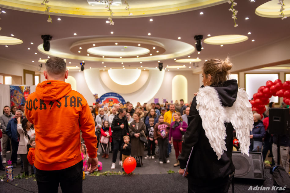 Kris Florek i Magda Schejbal wspierają WOŚP z Holandii
