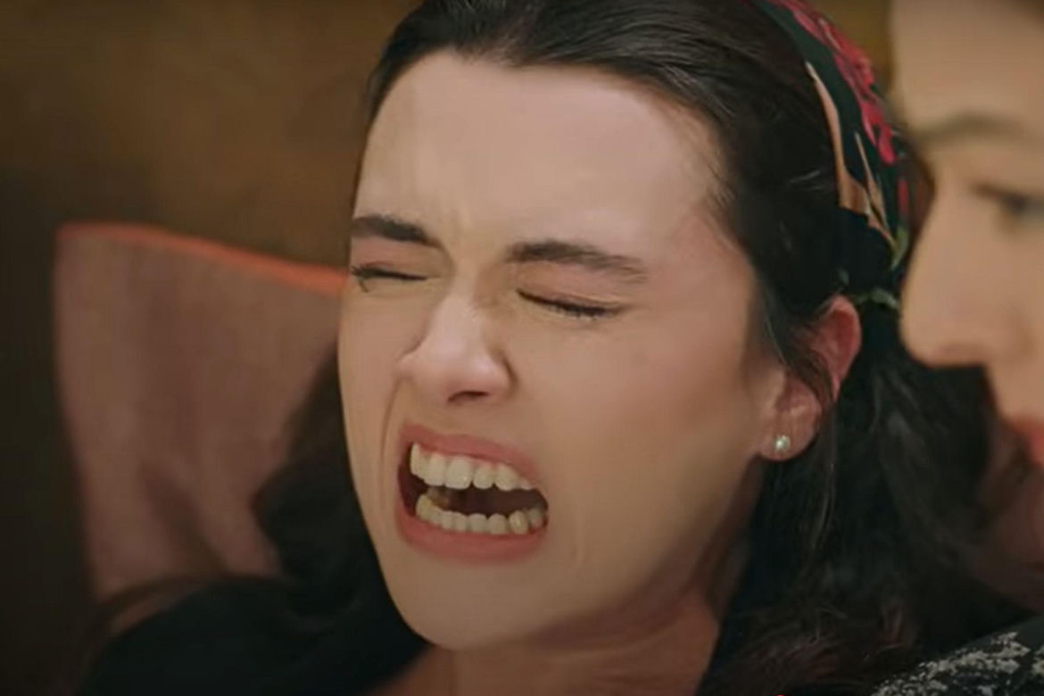 Ból Zeynep jest ogromny 