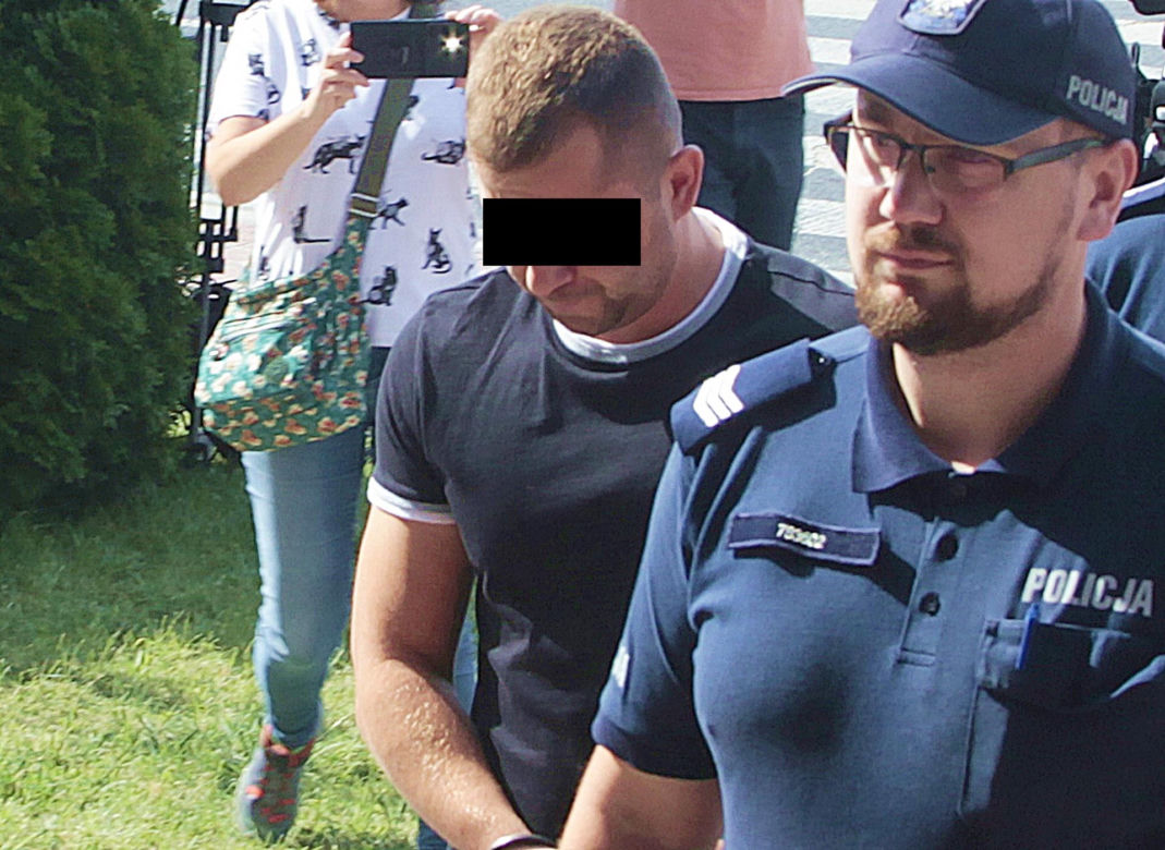 Adam Niedzielski pobity w Siedlcach. Sprawcy wyjdą na wolność! Znamy warunki