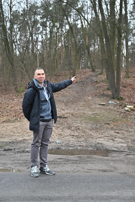 "Chcemy chodnika i autobusu". Mieszkańcy ul. Szamocin na Białołęce apelują do urzędników