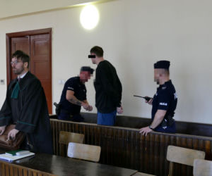 Michał jest inwalidą, bo kolega skatował go nożycami