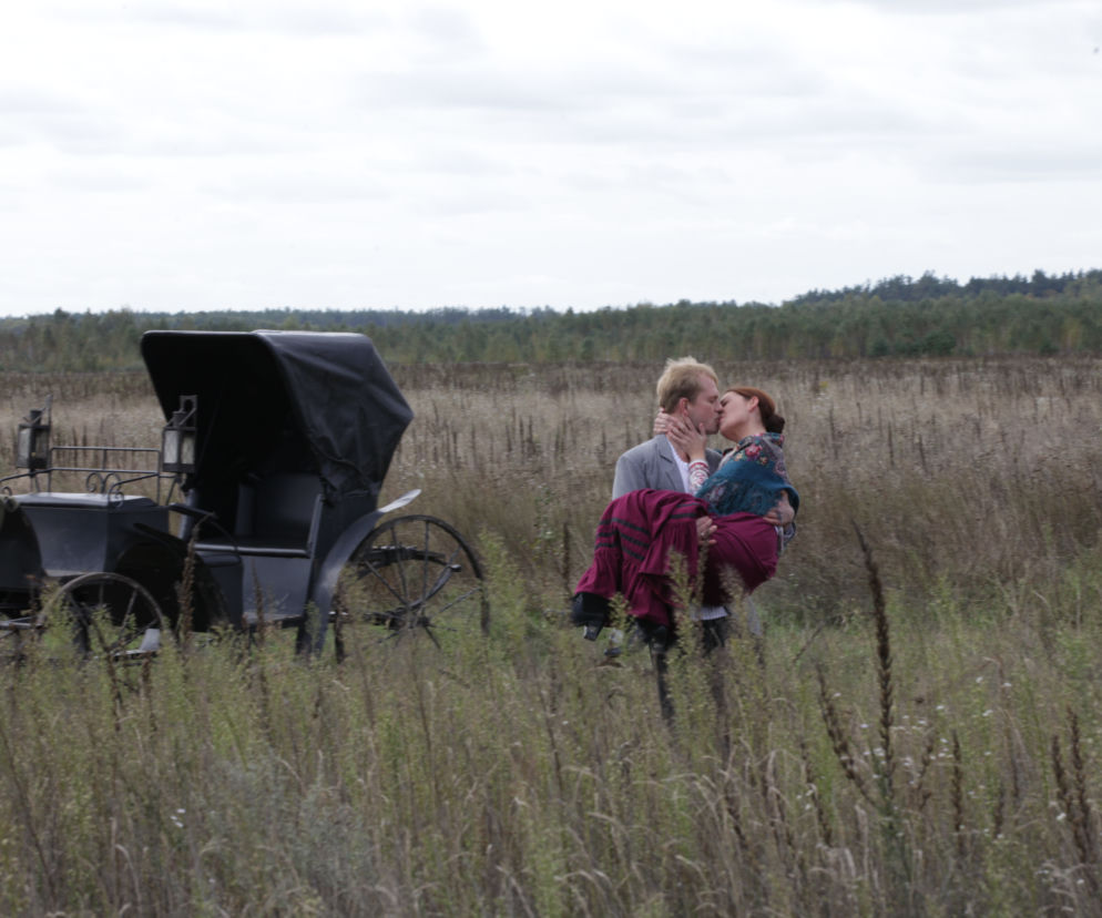 Kozacka miłość. Marysia Sotnyk (Zoryana Marchenko), Stiepan Gruszin (Viecheslav Drobinkov)