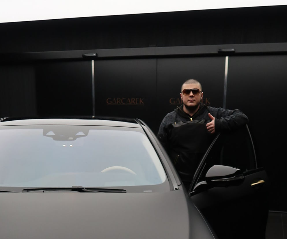 Donatan jeździ Mercedesem Klasy S