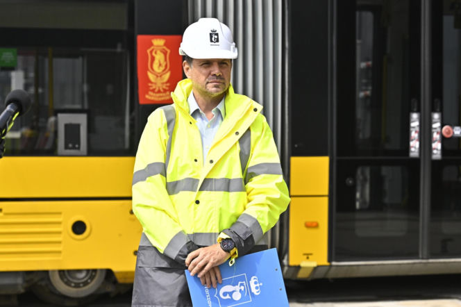 Wylicytuj kask od Rafała Trzaskowskiego. WOŚP 2026