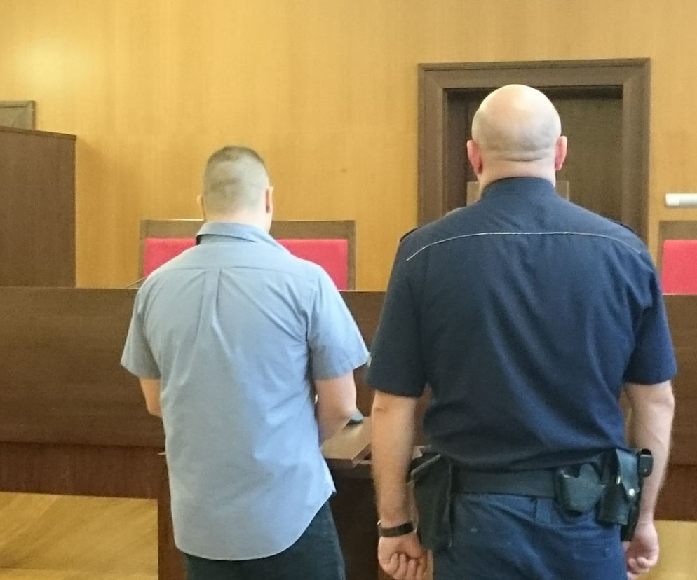 Ruszył proces w sprawie pobicia mężczyzny przed dyskoteką w centrum Wrocławia
