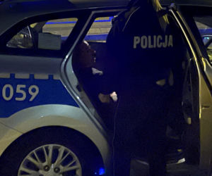 Pijana matka rozbiła samochód