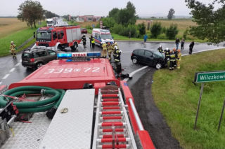 Groźny wypadek na krajowej „ósemce” pod Wrocławiem. Są ranni