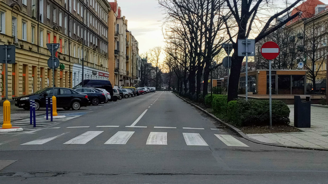 Puste ulice w Szczecinie