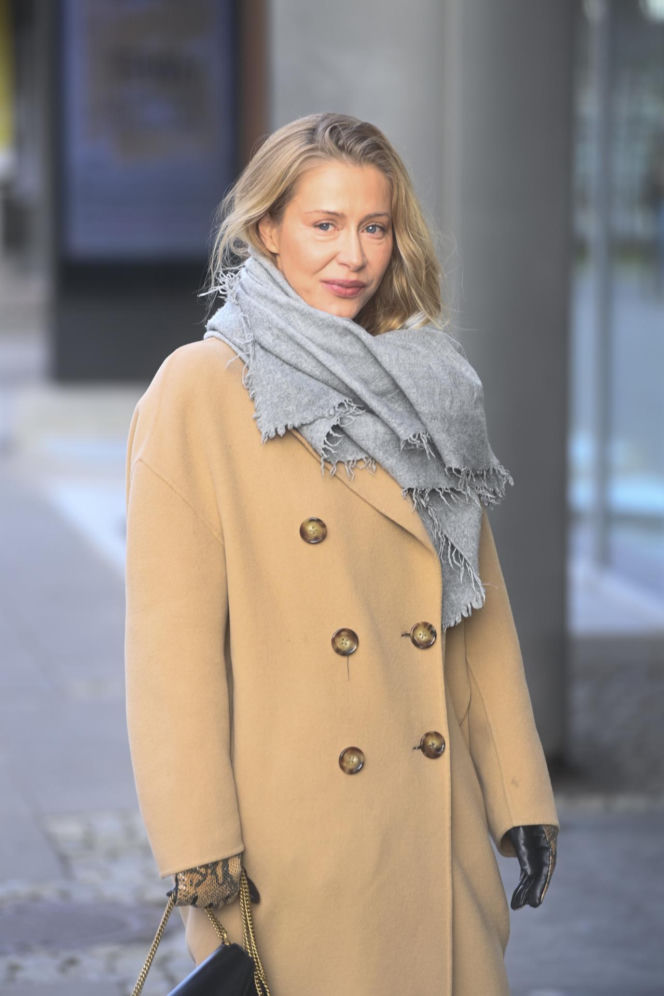 Katarzyna Warnke kiedyś i dziś. Zobacz, jak na przestrzeni lat zmieniała się gwiazda "Kobiet mafii"
