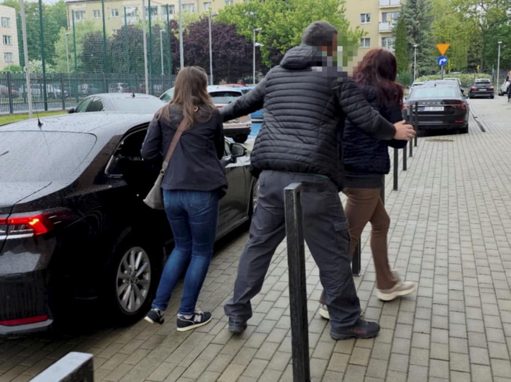 Doprowadzenie do Prokuratury Policjantki z Ropczyc 