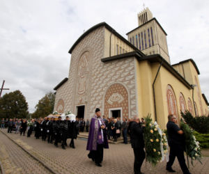 Pogrzeb zamordowanej Moniki i jej syna Oskarka
