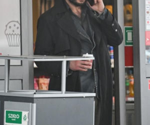 Rozwód Gąsiorowskiej i Żurawskiego w toku! Aktor czekał pod salą z kubkiem w ręku