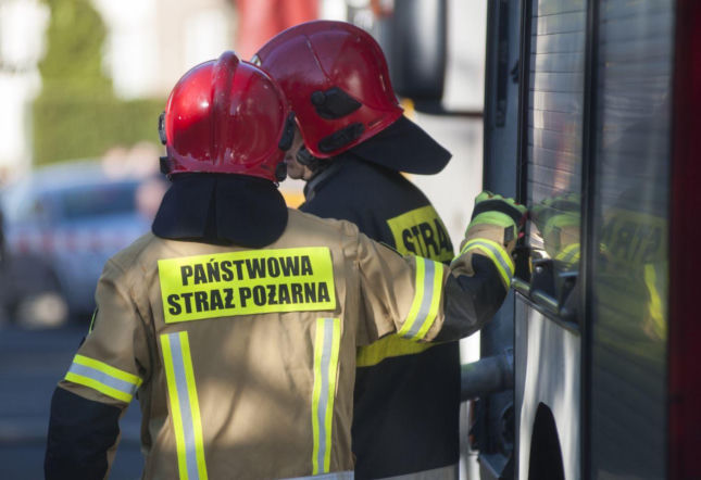 Zaginęła z małymi dziećmi w lesie! Trwa dramatyczna akcja poszukiwawcza w Małopolsce