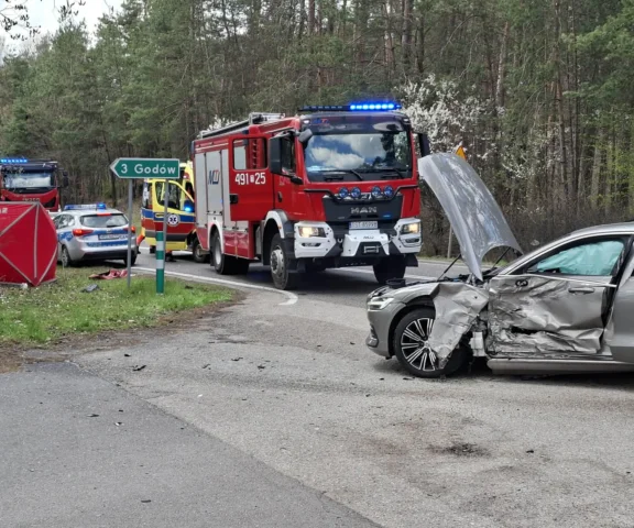 Tragedia na DK 42. W wypadku zginął motocyklista