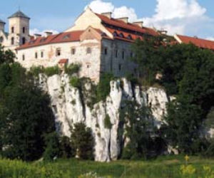 Dawna biblioteka Opactwa Benedyktynów w Tyńcu, zwana WIELKĄ RUINĄ