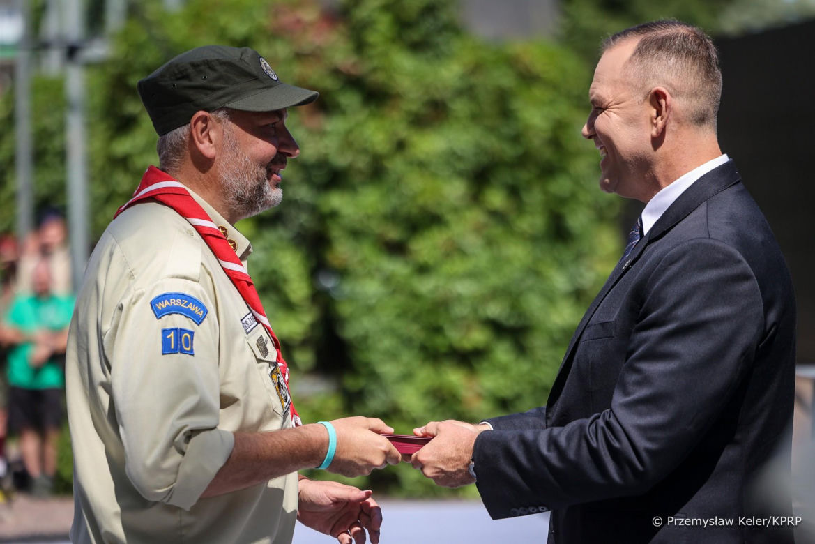 Poruszające sceny z Nawrockim. Tak potraktował uczestniczkę Powstania Warszawskiego