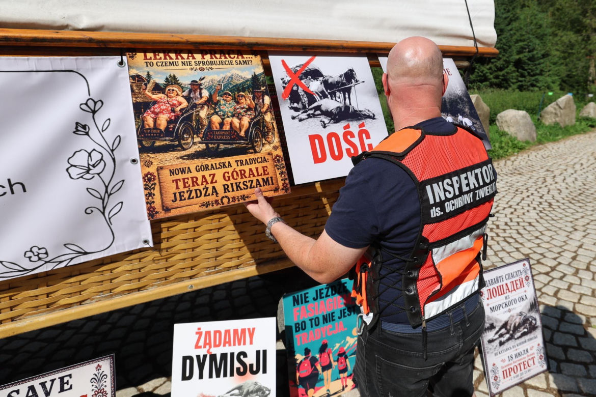 Protest przeciw przewozom konnym do Morskiego Oka