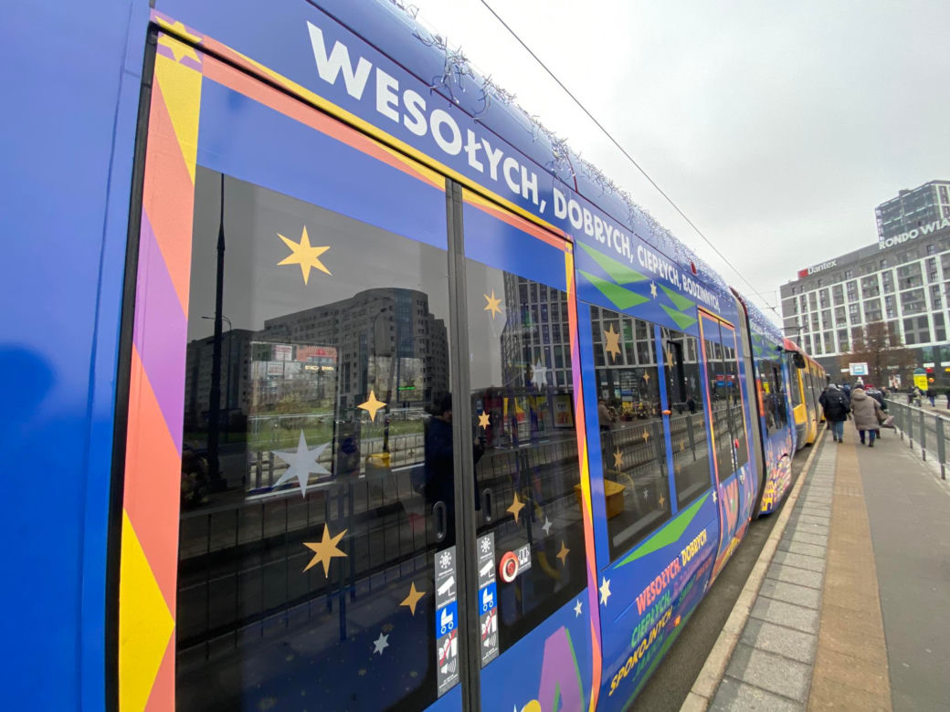 Świąteczny tramwaj w Warszawie