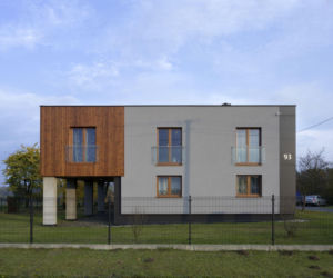 Dach domu kostki. Kiedy wystarczy naprawa, a kiedy konieczna jest wymiana? 