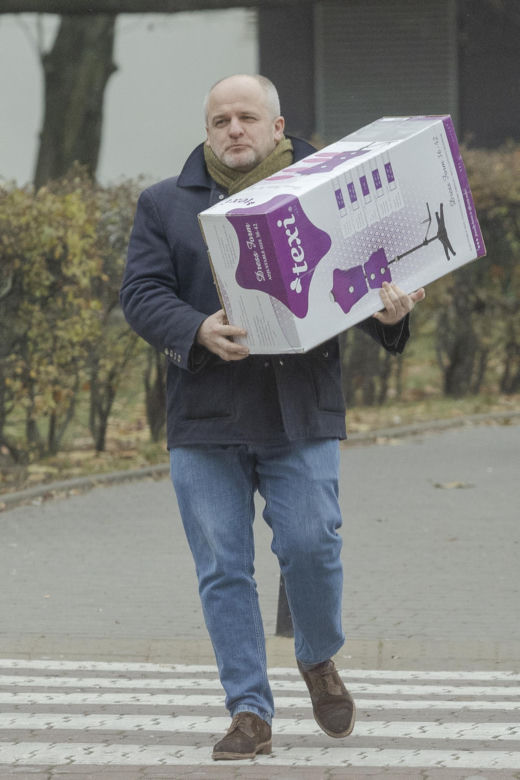 Paweł Kowal kupił manekina
