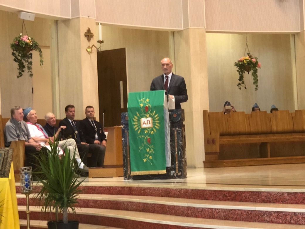 Antoni Macierewicz. Za 32 000 zł opowiadał o Smoleńsku 