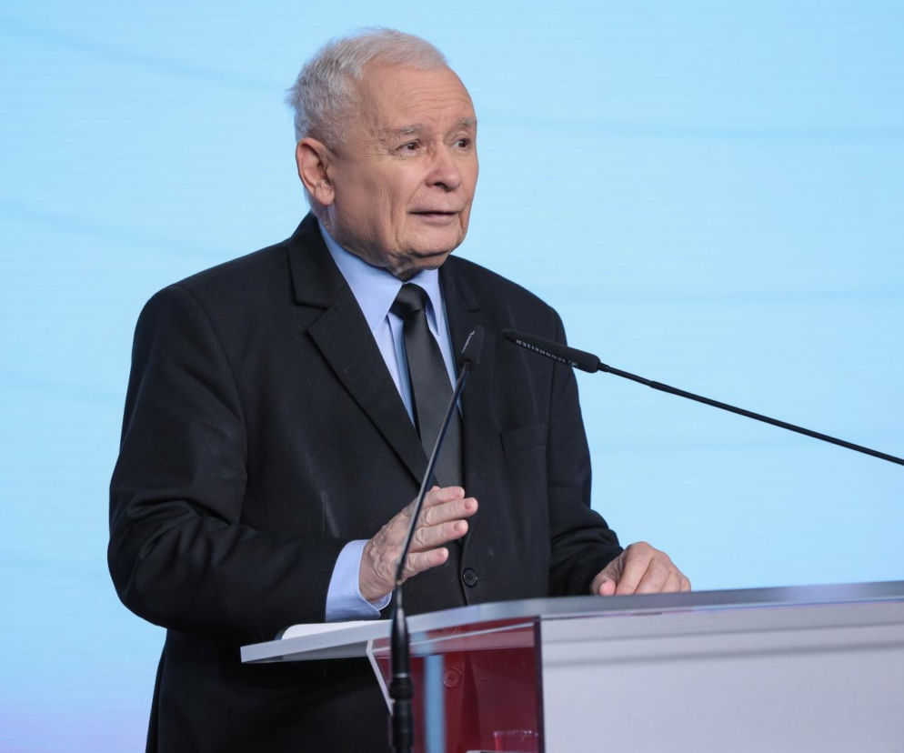 Jarosław Kaczyński ma potężnego konkurenta. Polacy wskazali go w sondażu