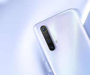  Realme X3 SuperZoom
