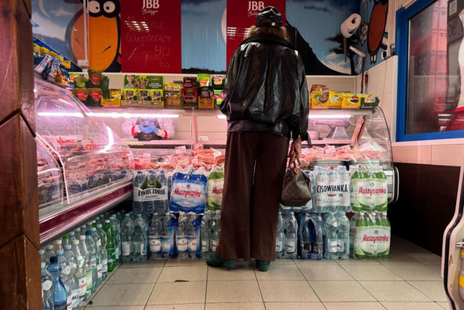 Agnieszka Fitkau-Perepeczko  na bazarku