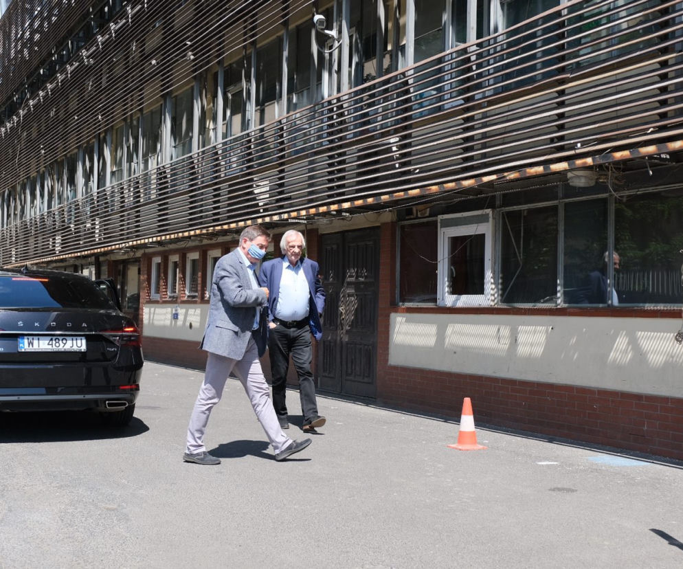 Politycy PiS zjeżdżają do Kaczyńskiego do centrali partii