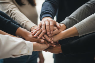 Donald Tusk złożył życzenia wielkanocne. Co szczególnie zaskoczyło Polaków?