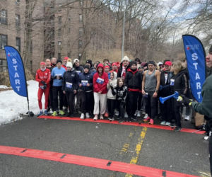 Mróz, śnieg i polskie flagi. Polonia pobiegła w Nowym Jorku dla Żołnierzy Niezłomnych