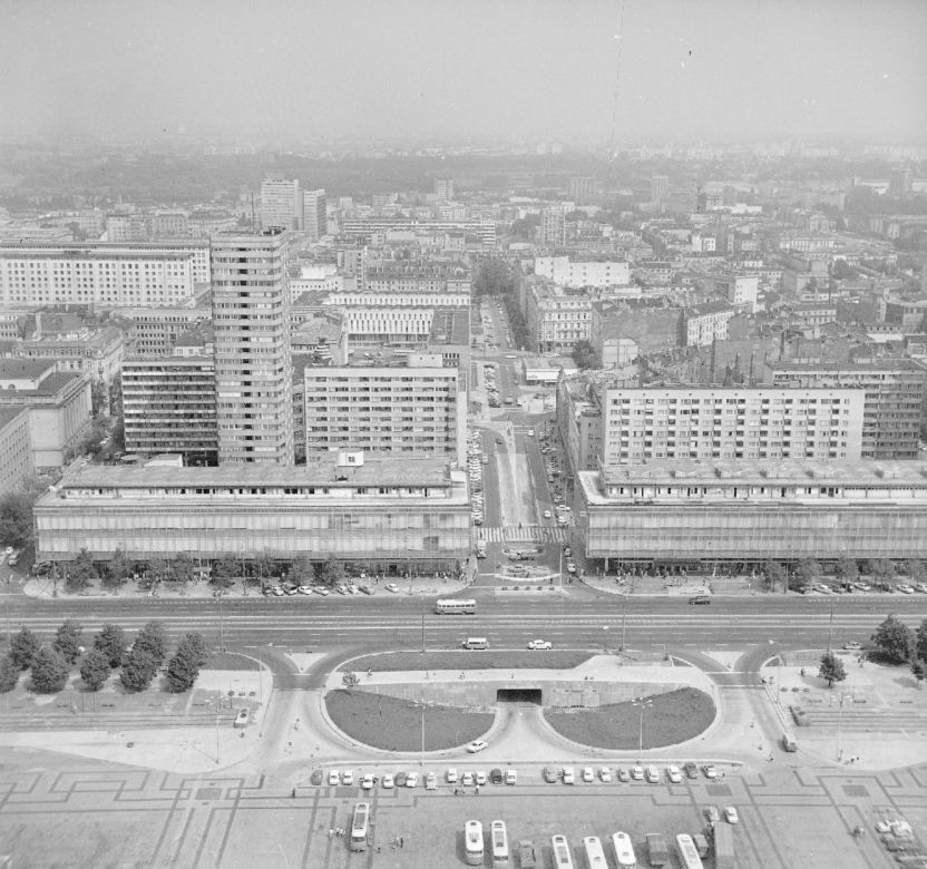 BIZNES W WARSZAWIE.