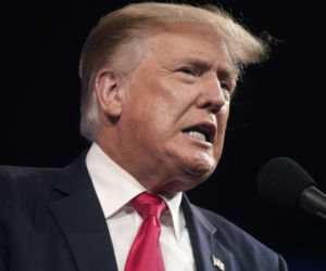 Trump walczy o swoje konto