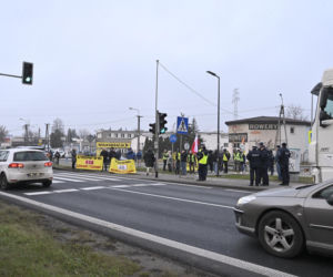 Mają dość korków, chcą buspas. W godzinach szczytu protestowali na pasach