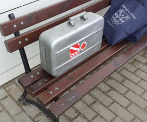 Sprzątali dno Jezioraka Dużego. Zobaczcie jak przebiegało i wyłowione skarby!