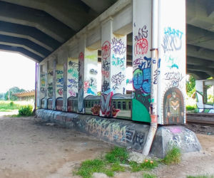 Trójwymiarowy mural przypomina o dawnej świetności linii kolejowej do Polic