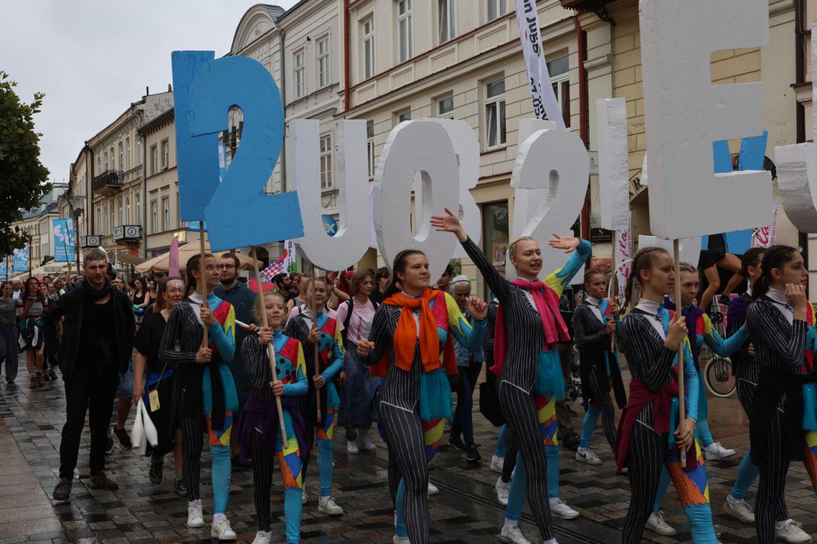 Wielka Parada Cyrkowa przeszła ulicami Lublina. Było kolorowo!