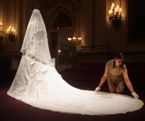 Suknia ślubna księżnej Catherine Z BLISKA