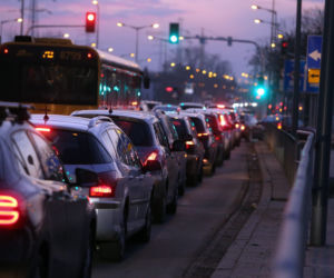 Utrudnienia w ruchu na rogu Połczyńskiej i Powstańców Śląskich