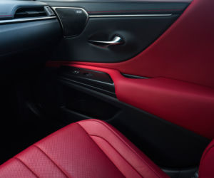 Lexus ES300h F Sport