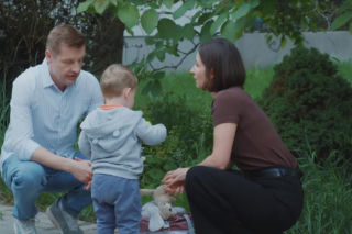 M jak miłość. Paweł (Rafał Mroczek), Antoś (Mikołaj Jankowski), Agnes (Amanda Mincewicz)