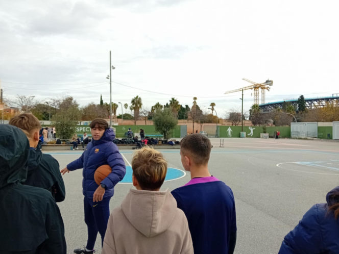 Piłkarze ze SP nr 9 w Barcelonie