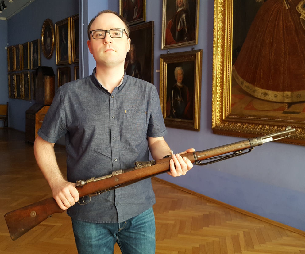 Muzeum Okręgowe w Lesznie ma nowy eksponat. To ponad 100-letni karabin Mauser 
