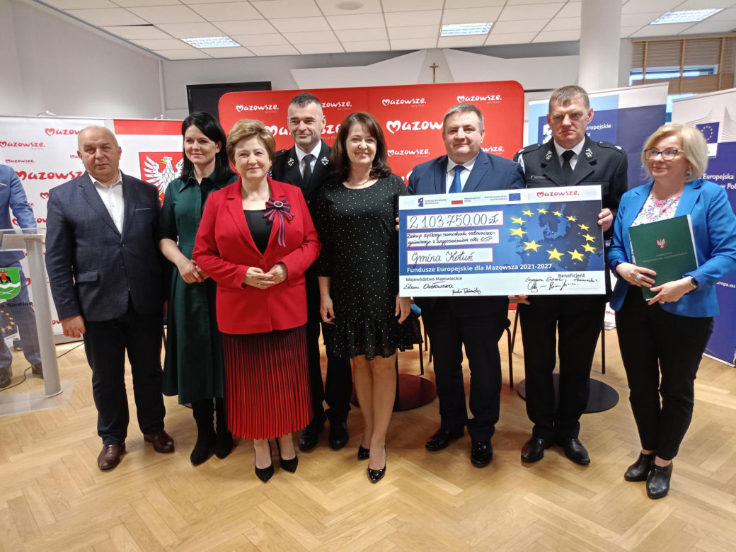 Dzięki wsparciu z Unii Europejskiej, w całym subregionie siedleckim za 48 mln zł zakupione zostaną 32 nowe wozy strażackie
