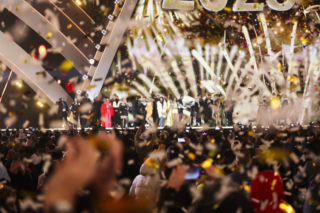 Sylwester z Dwójką - jakie hity usłyszymy? Te piosenki zagrają w Katowicach