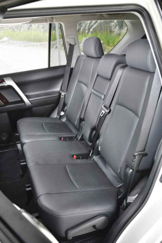 Nowa Toyota Land Cruiser 2014