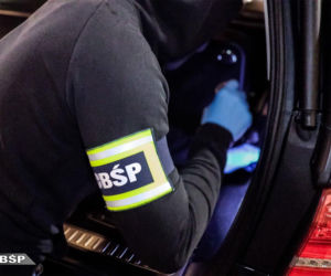 CBŚP i Straż Graniczna rozbiły grupę legalizującą pobyt cudzoziemcom